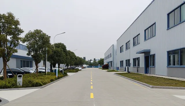 外墙清洗：服务标准与常见问题处理方法